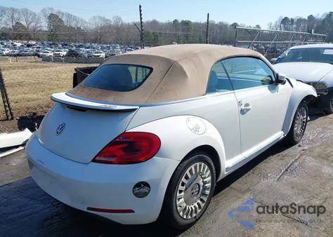 2013 Volkswagen Beetle 2.5L z USA, uszkodzony, nr VIN 3VW5P7AT8DM832575